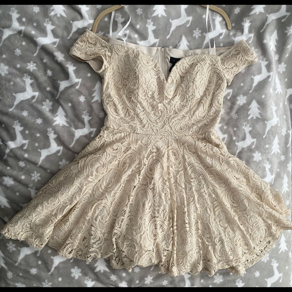 B.Smart Homecoming/Prom Dress